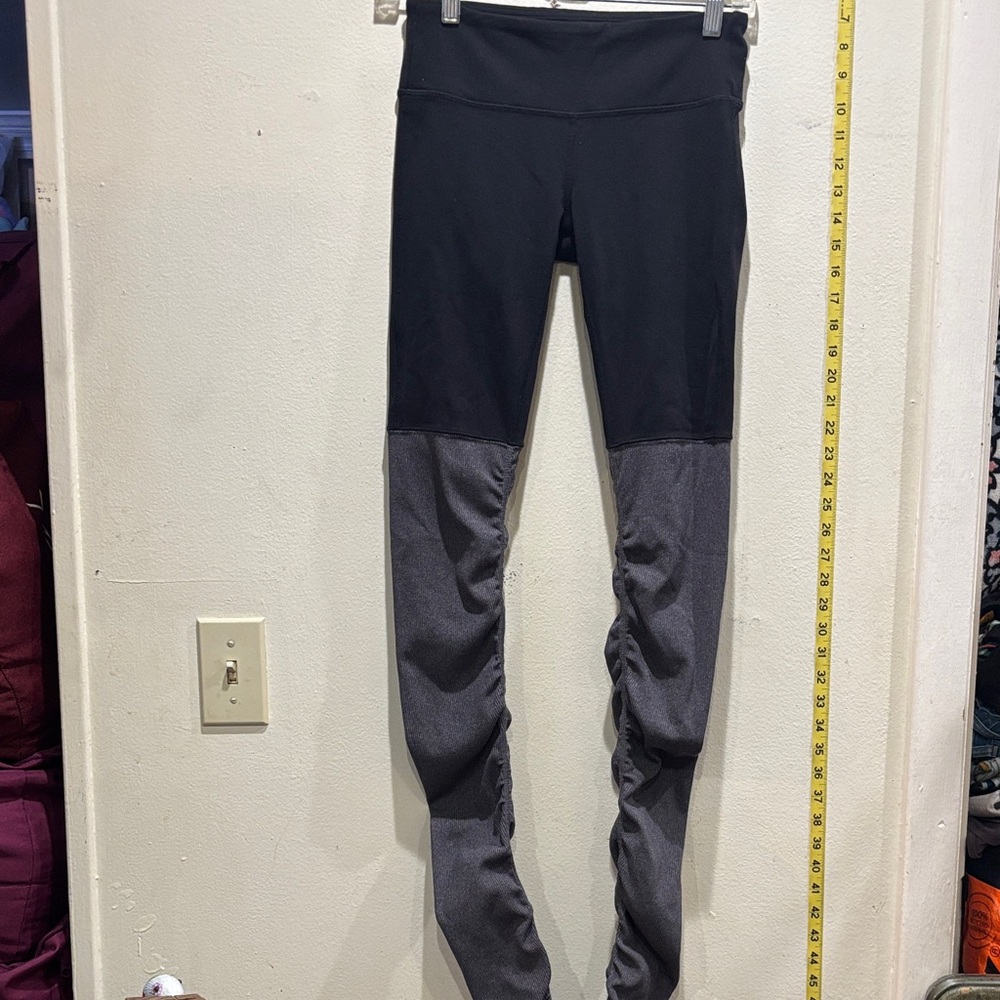 ALO Yoga Black Leggings